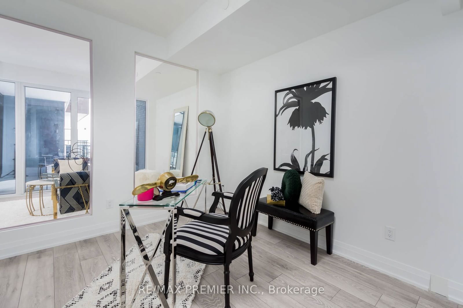 21 Park St E, unit 1201 for rent - image #20