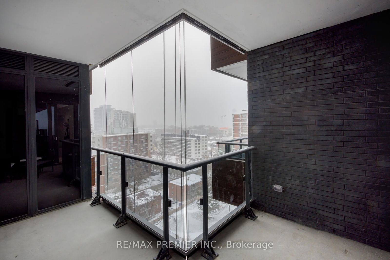 21 Park St E, unit 1201 for rent - image #24