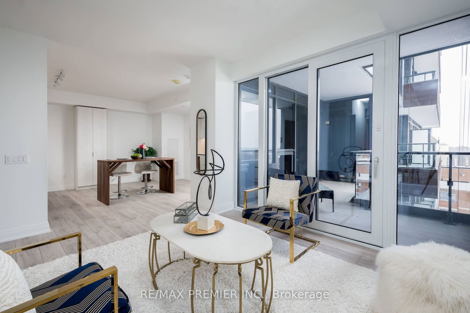 21 Park St E, unit 1201 for rent - image #7