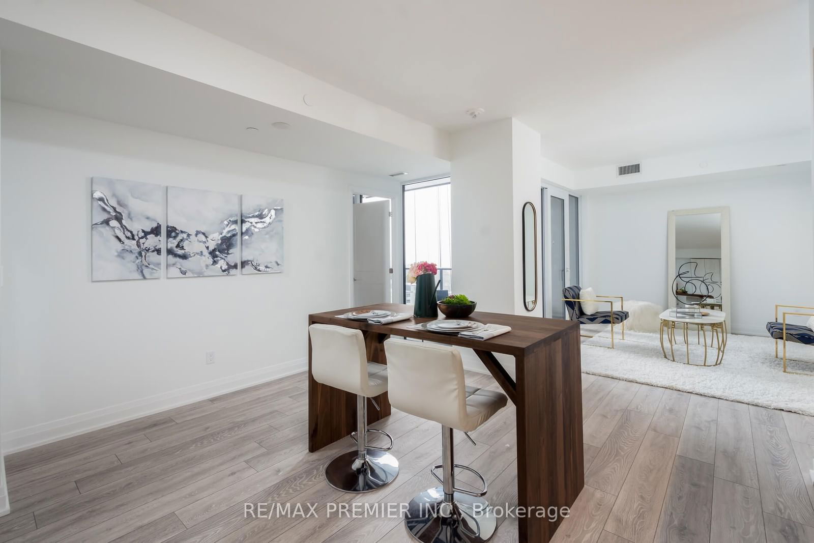 21 Park St E, unit 1201 for rent - image #9