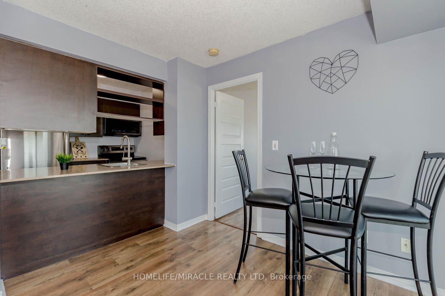 215 Queen St E, unit 1710 for sale - image #12