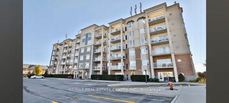 1379 Costigan Rd, unit 210 for rent - image #1