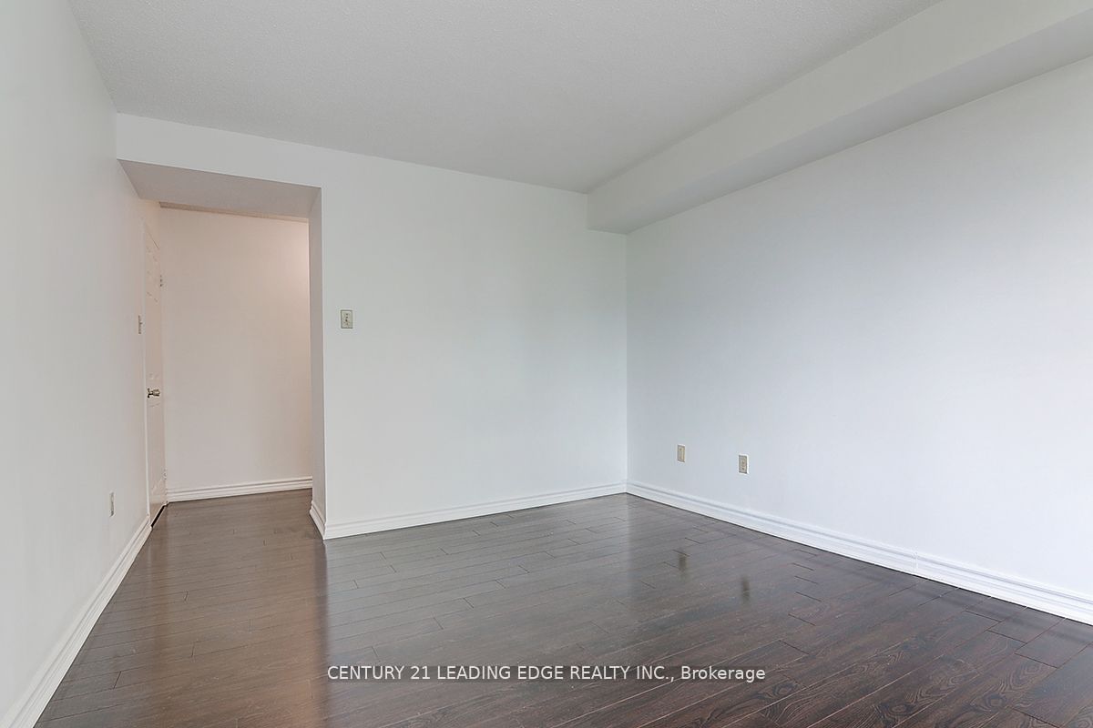 250 Webb Dr, unit 404 for sale - image #27