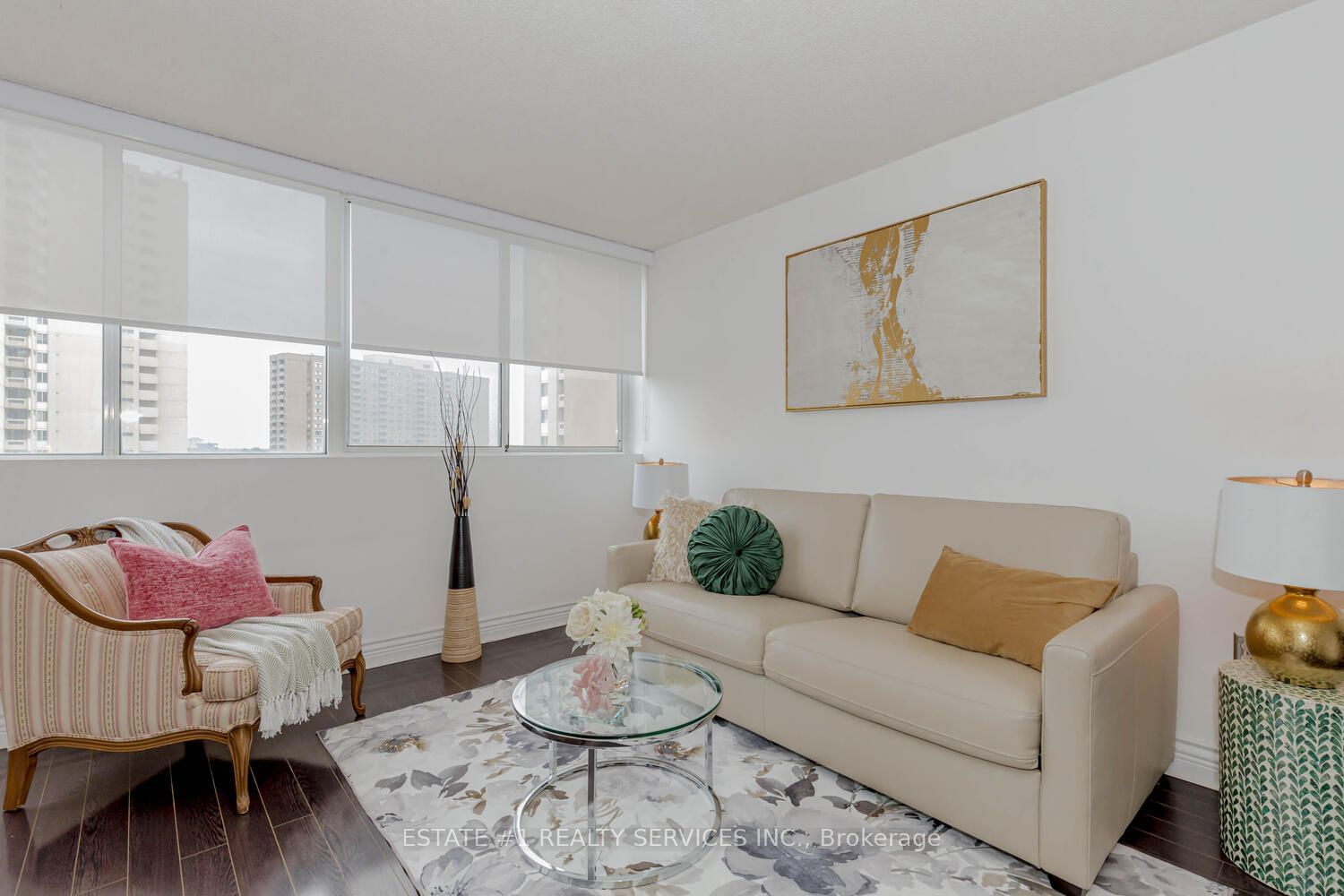 3590 Kaneff Cres, unit 802 for sale - image #11