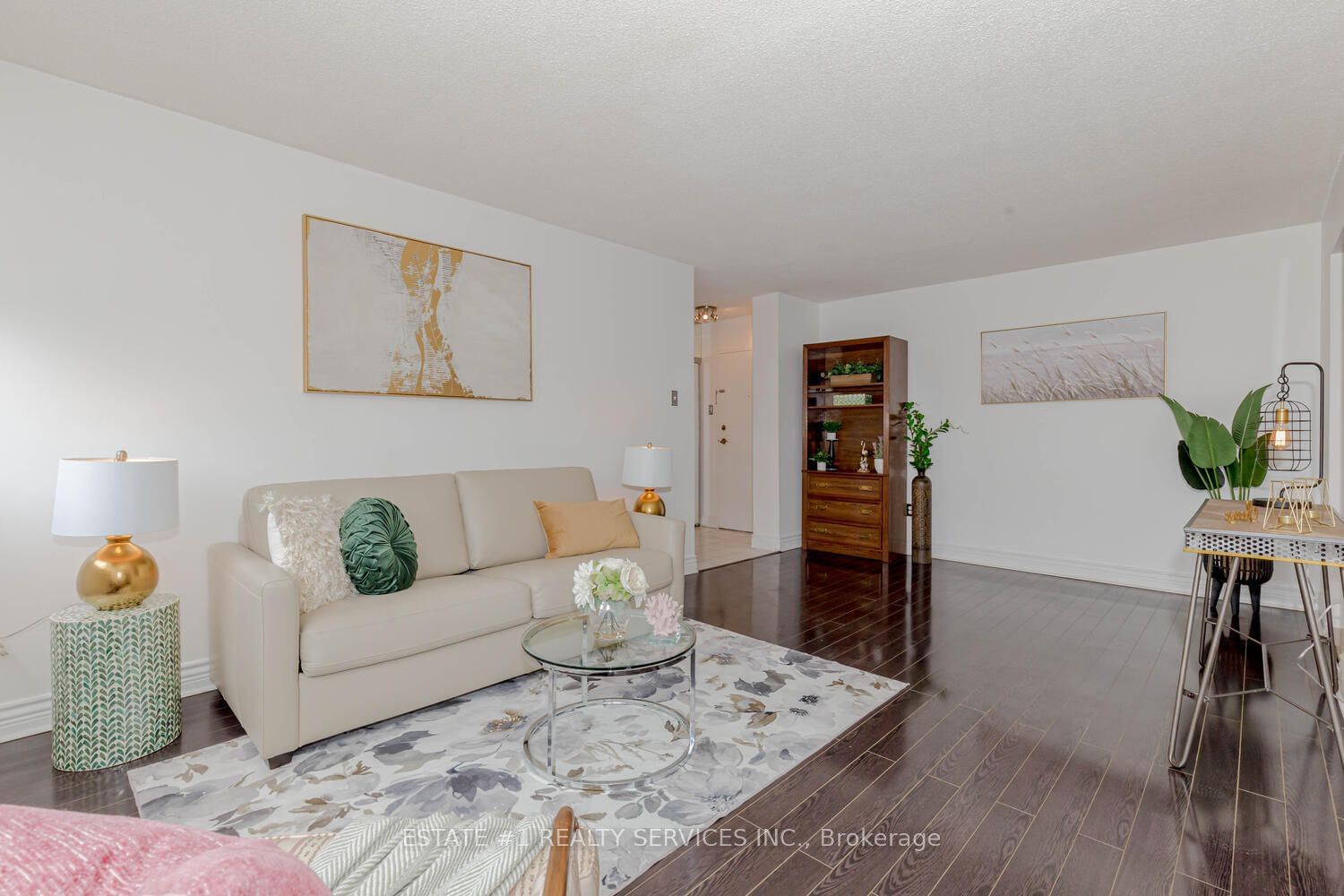 3590 Kaneff Cres, unit 802 for sale - image #13