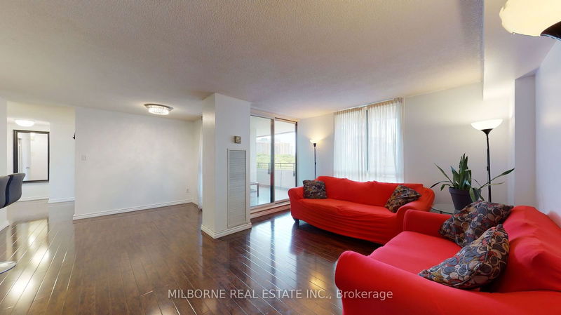 1320 Mississauga Valley Blvd, unit 607 for sale - image #1