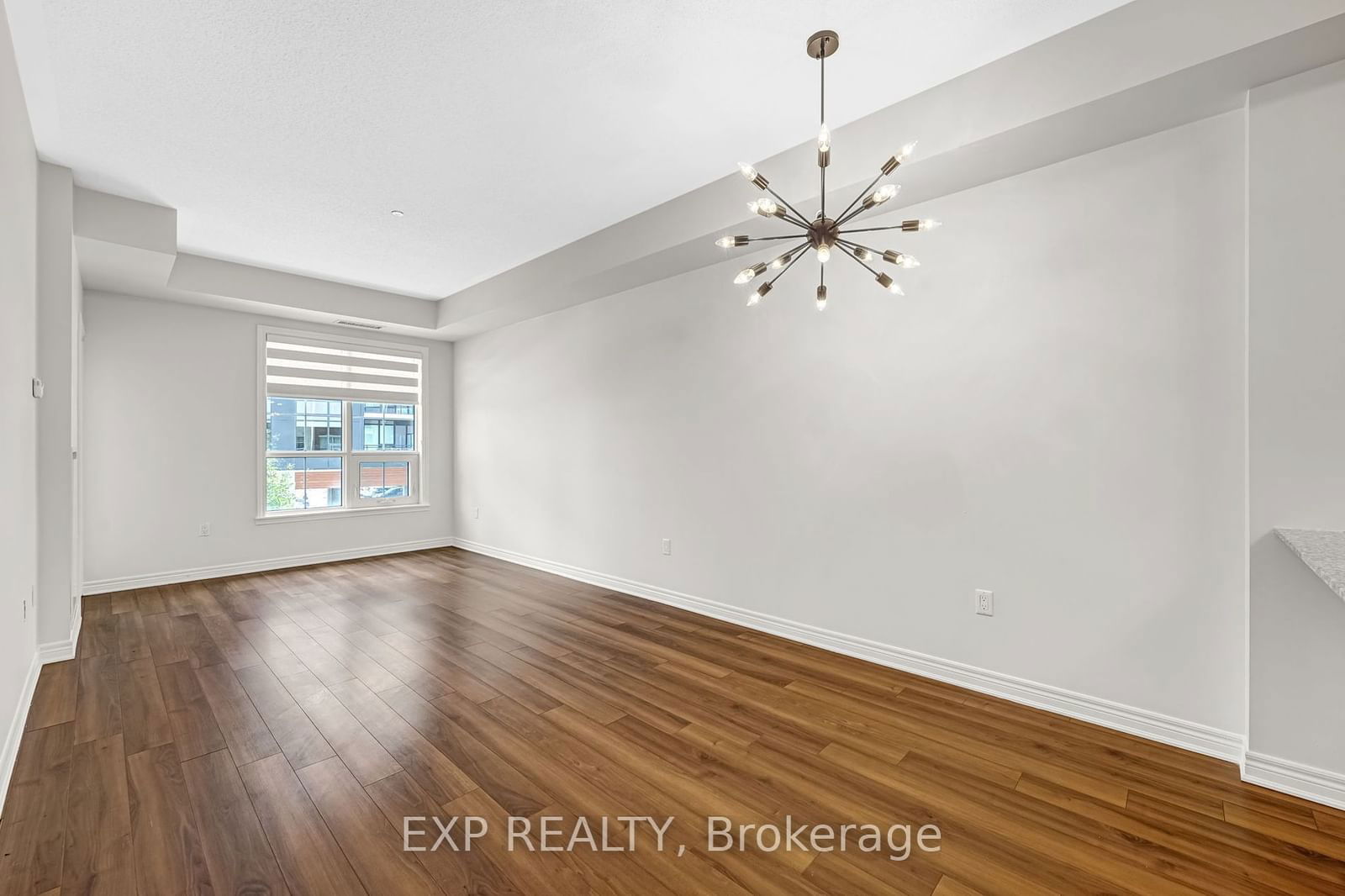 216 Oak Park Blvd, unit 226 for sale - image #12