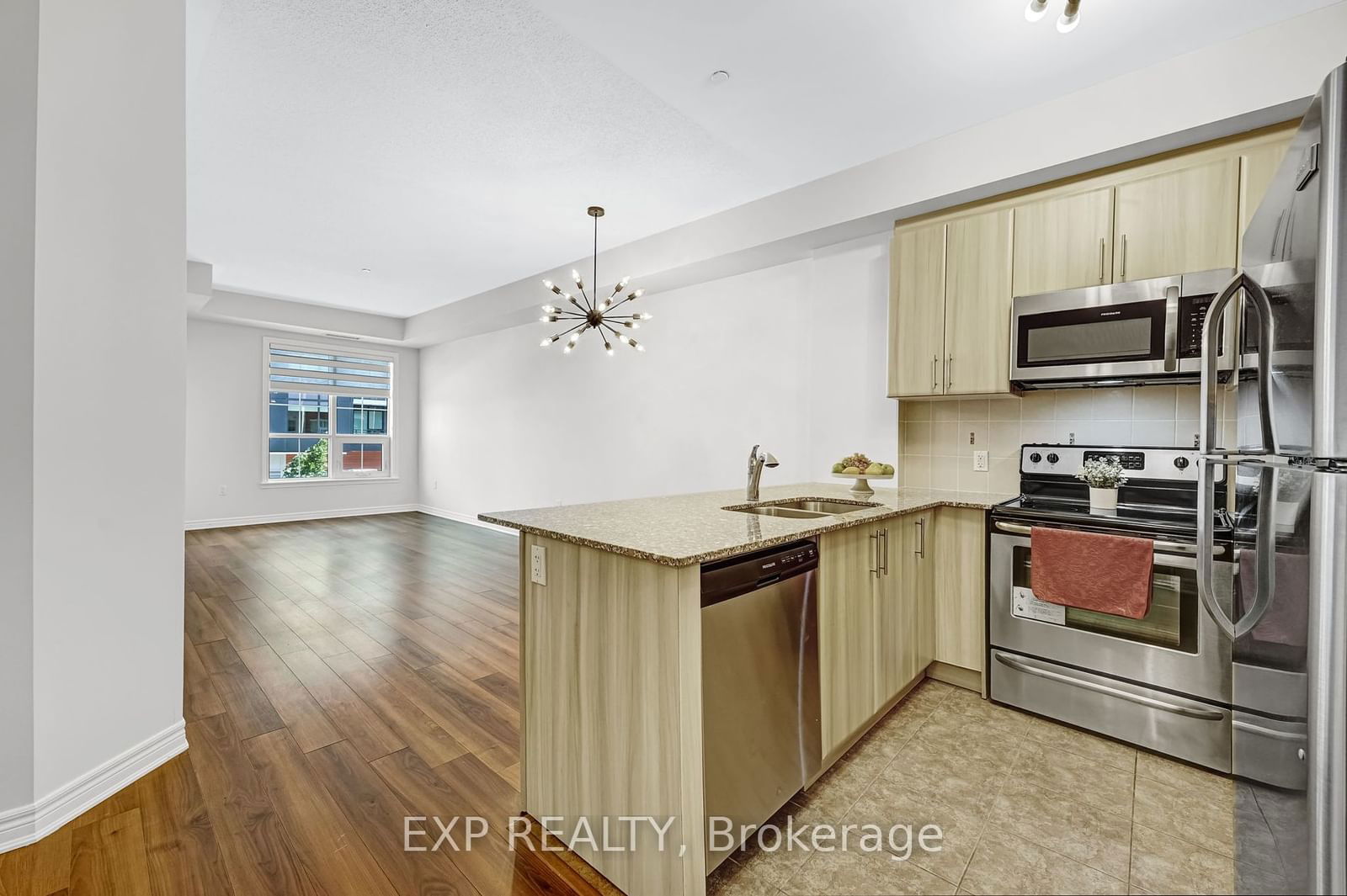 216 Oak Park Blvd, unit 226 for sale