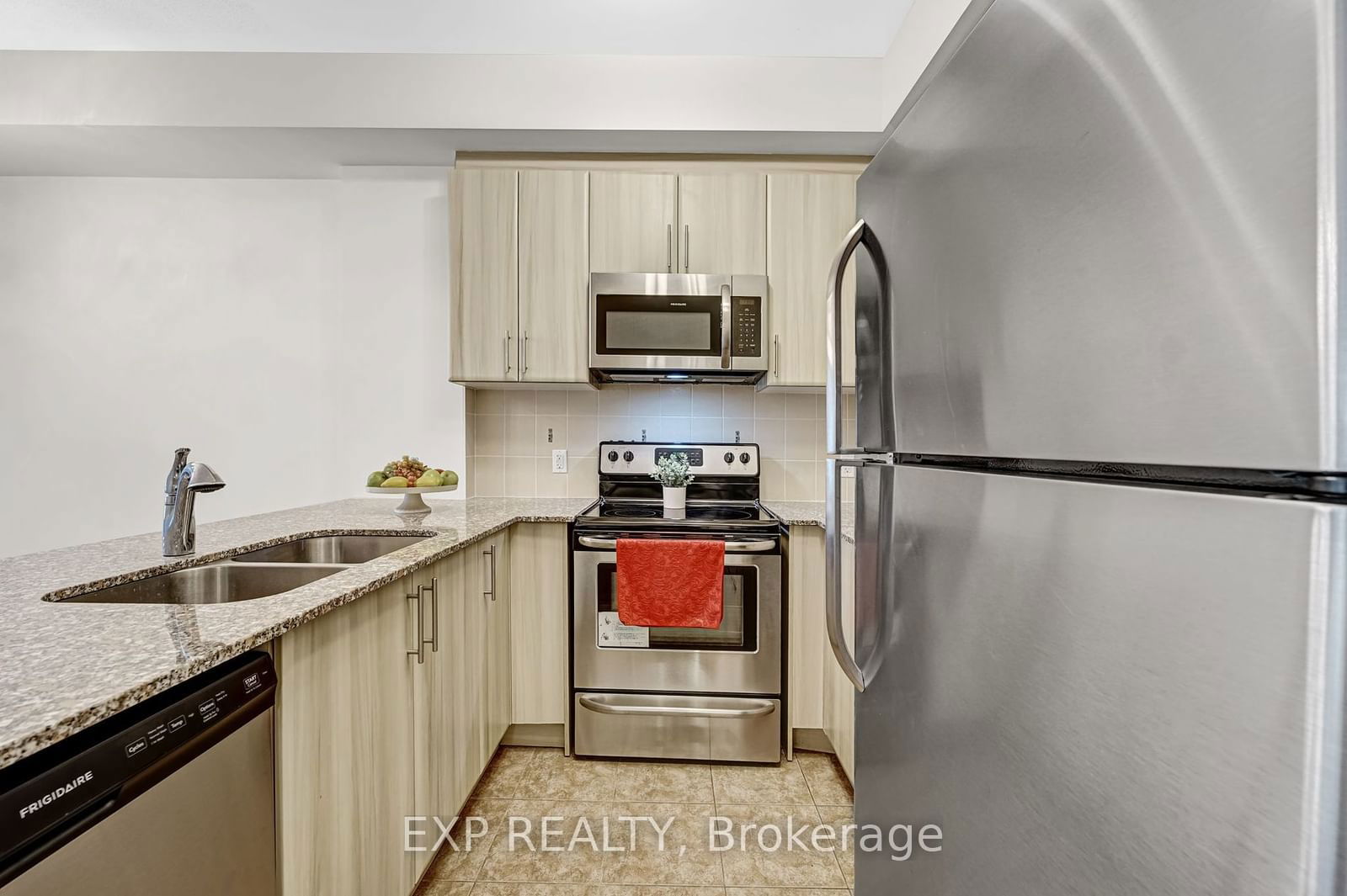 216 Oak Park Blvd, unit 226 for sale - image #19