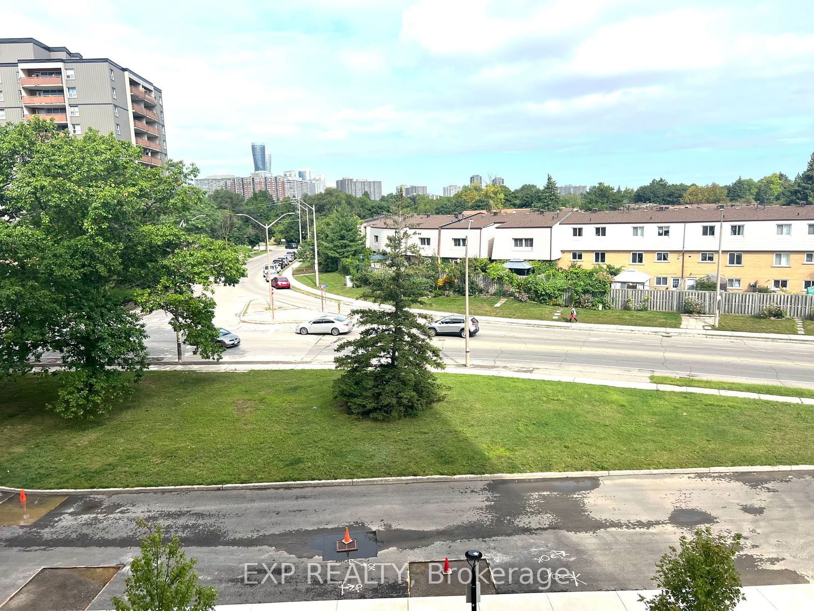 3120 Kirwin Ave, unit 407 for sale