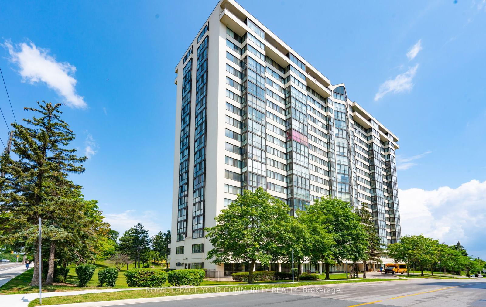 10 Markbrook Lane, unit 1009 for sale