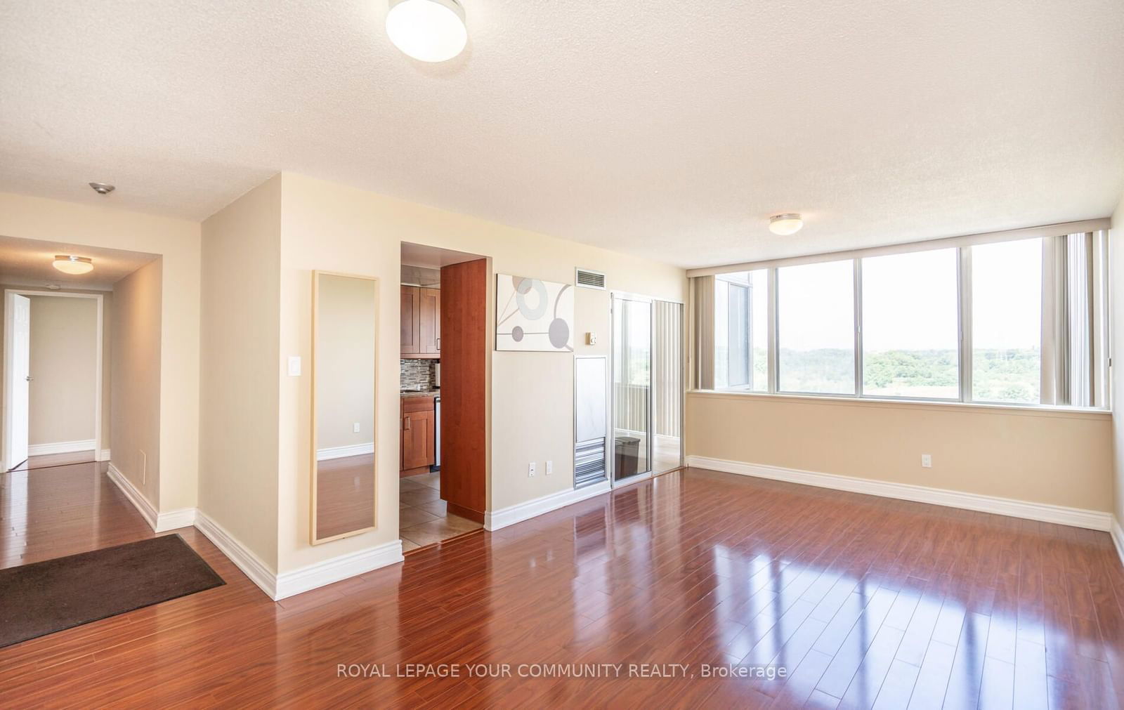 10 Markbrook Lane, unit 1009 for sale - image #8