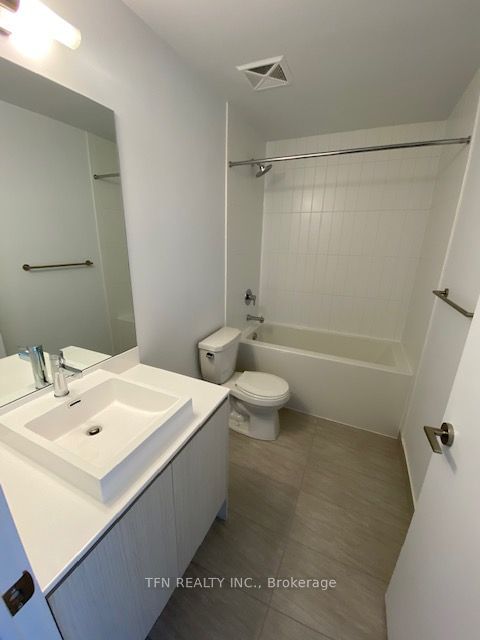 251 Manitoba St, unit 106 for rent - image #21