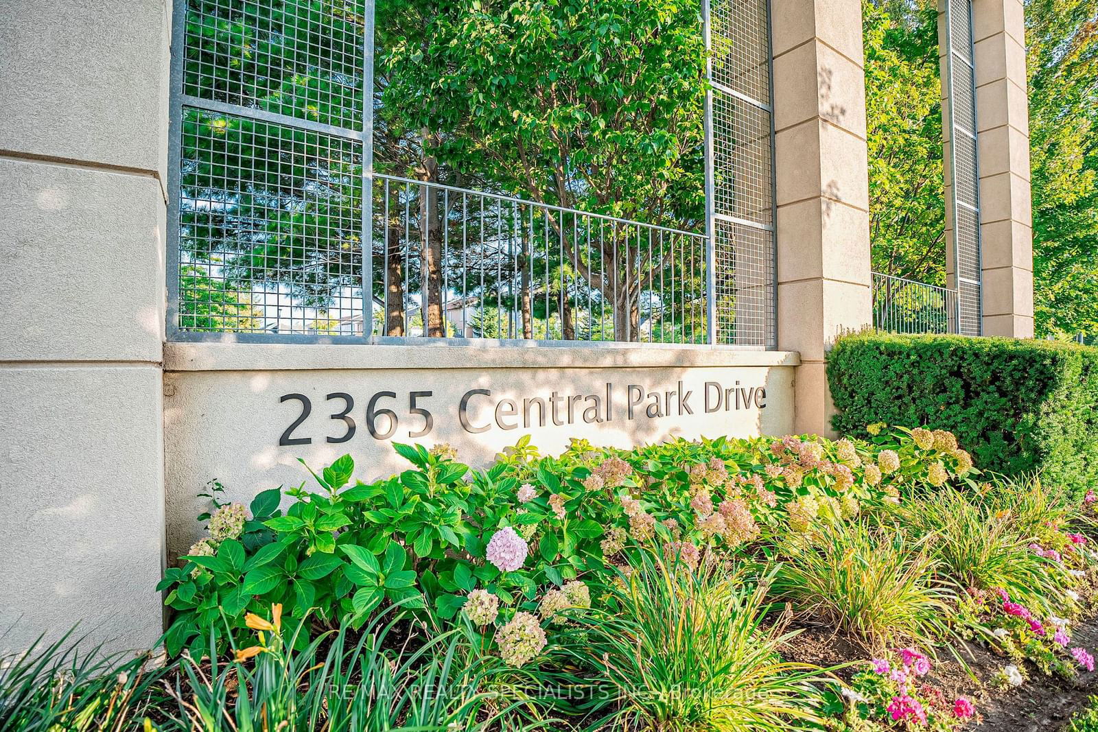 2365 CENTRAL PARK Dr, unit 412 for sale - image #2