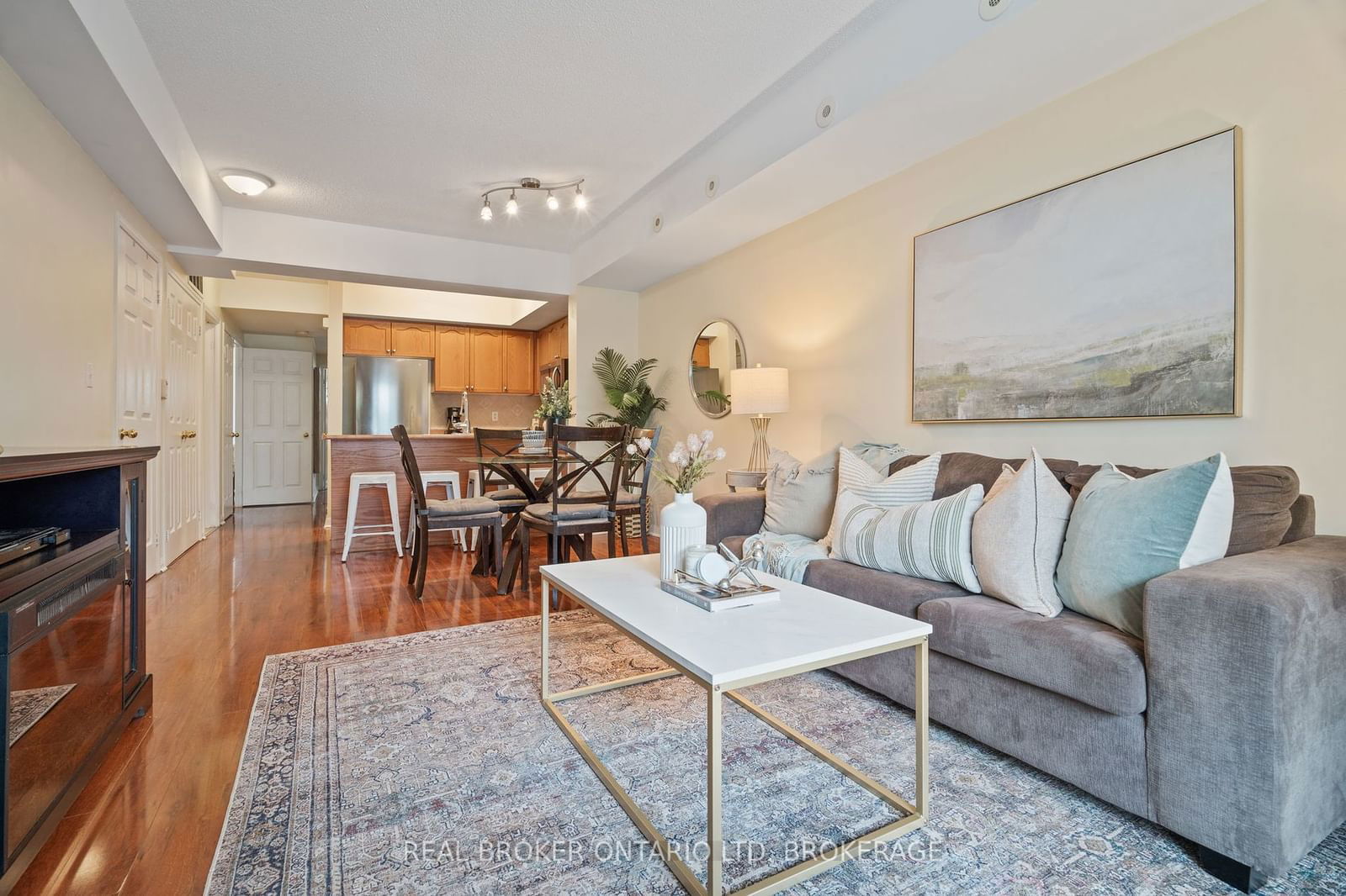 3047 Finch Ave W, unit 2066 for sale - image #5