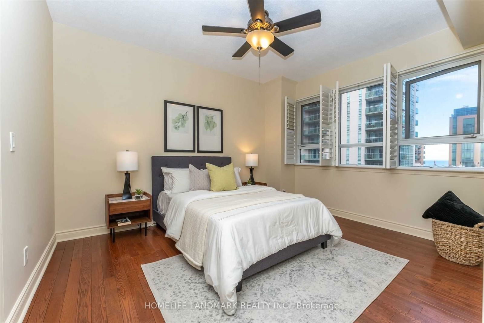 399 Elizabeth St, unit 508 for rent - image #7