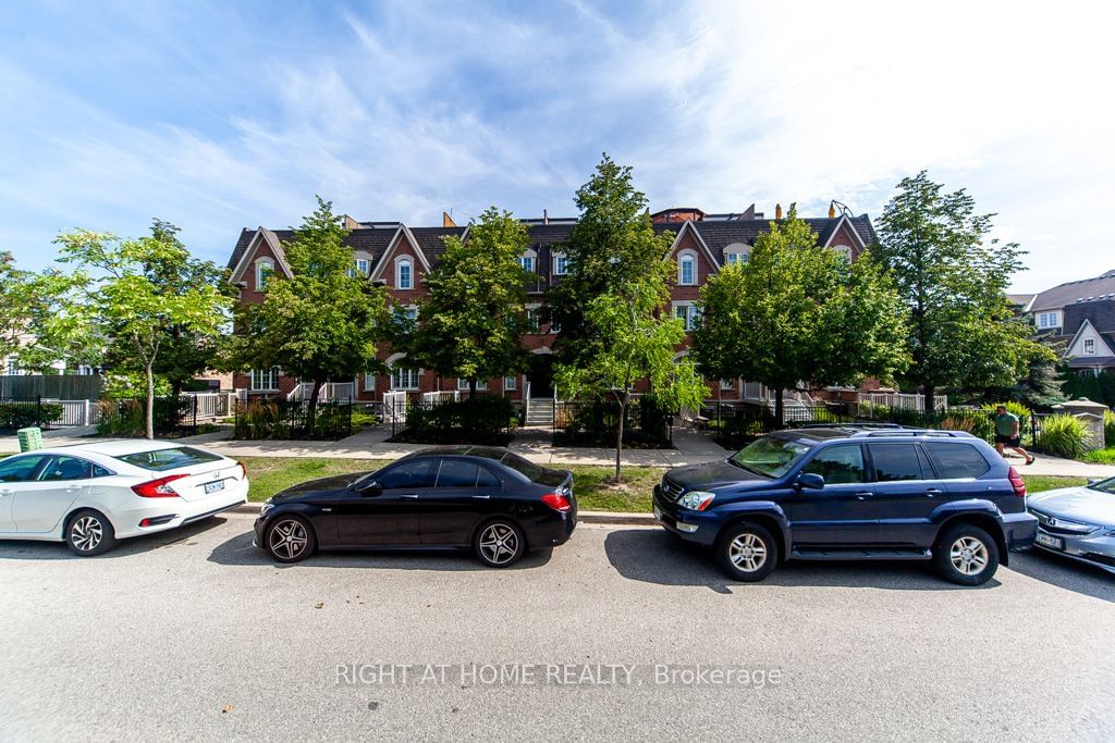 3055 Elmcreek Rd, unit 14 for rent - image #4