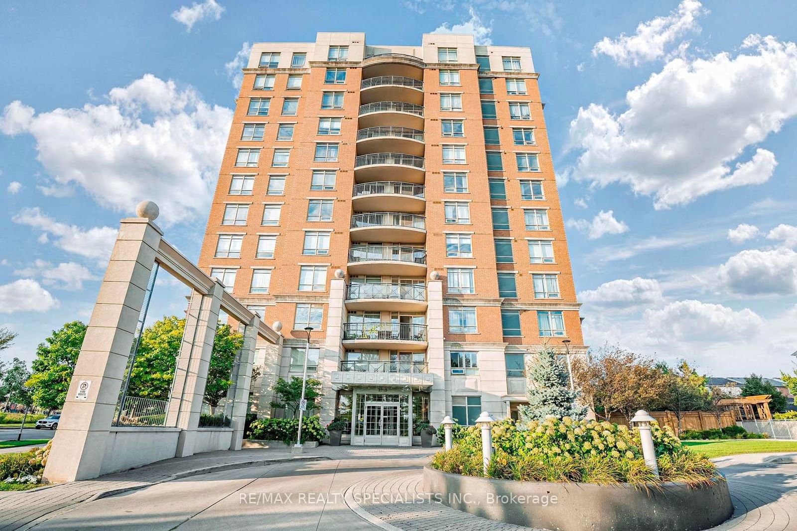 2365 CENTRAL PARK Dr, unit 1107 for sale - image #3