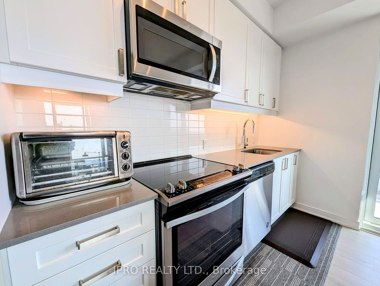 8 Nahani Way, unit 2721 for rent - image #23