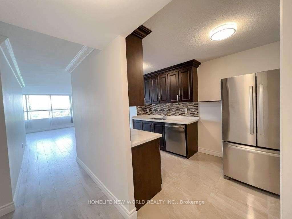 40 Panorama Crt, unit 709 for rent