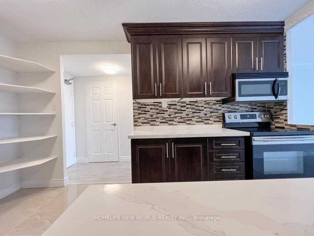 40 Panorama Crt, unit 709 for rent