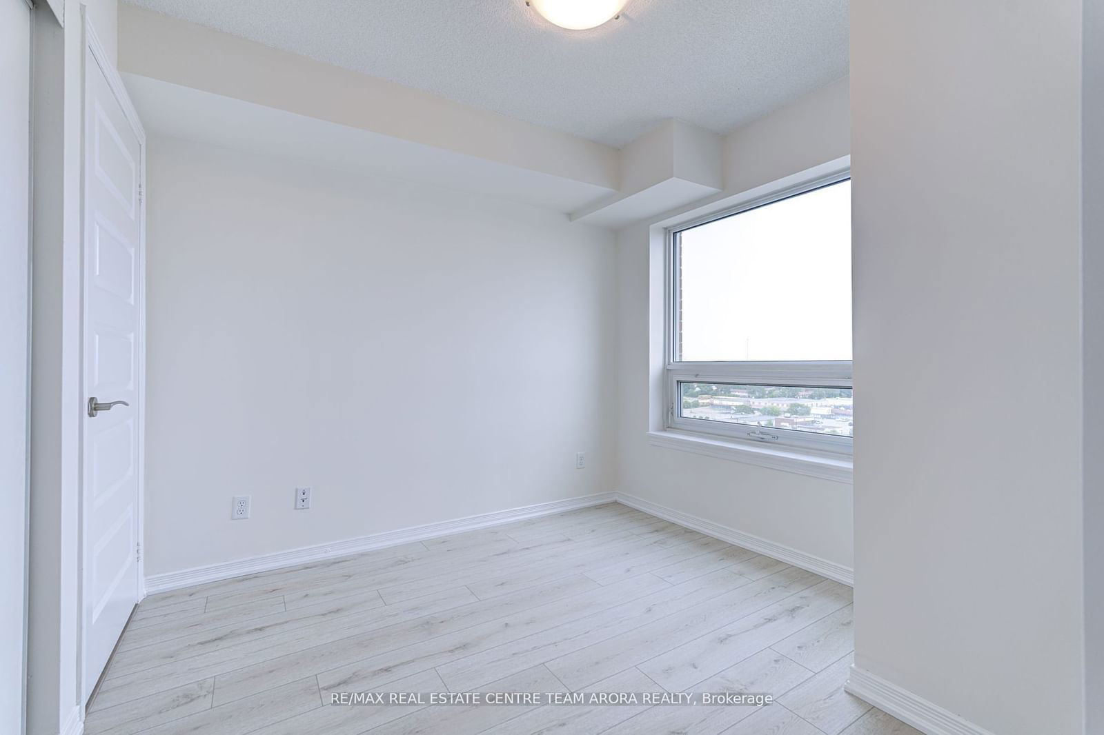 215 Queen St E, unit 1103 for sale - image #18