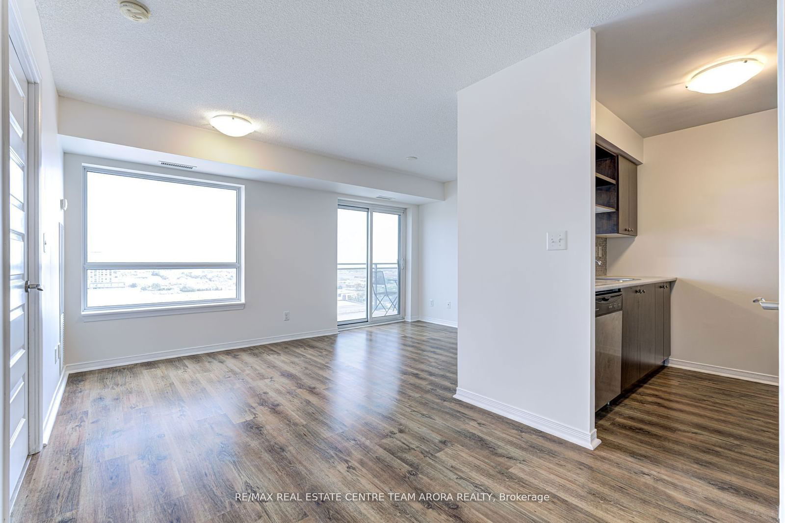 215 Queen St E, unit 1103 for sale - image #6