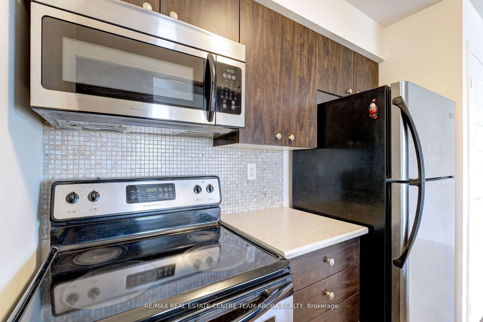 215 Queen St E, unit 1103 for sale - image #9