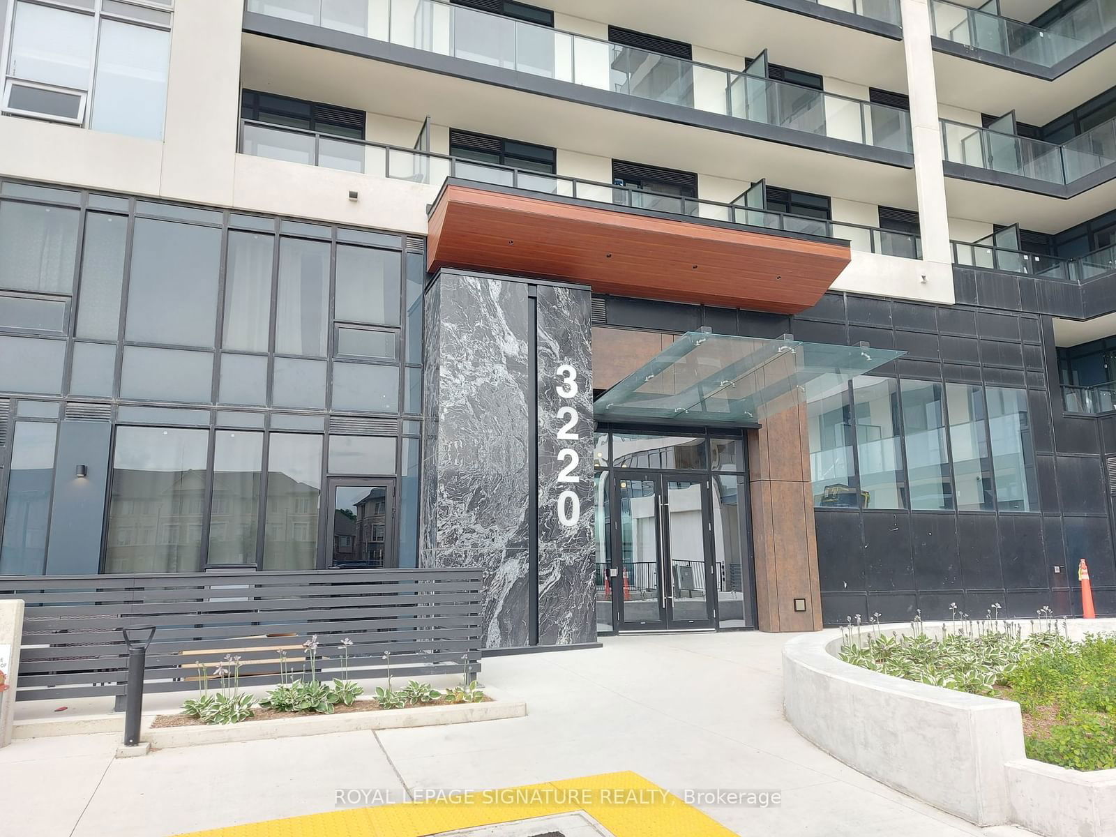 3220 William Coltson Ave, unit 1306 for rent