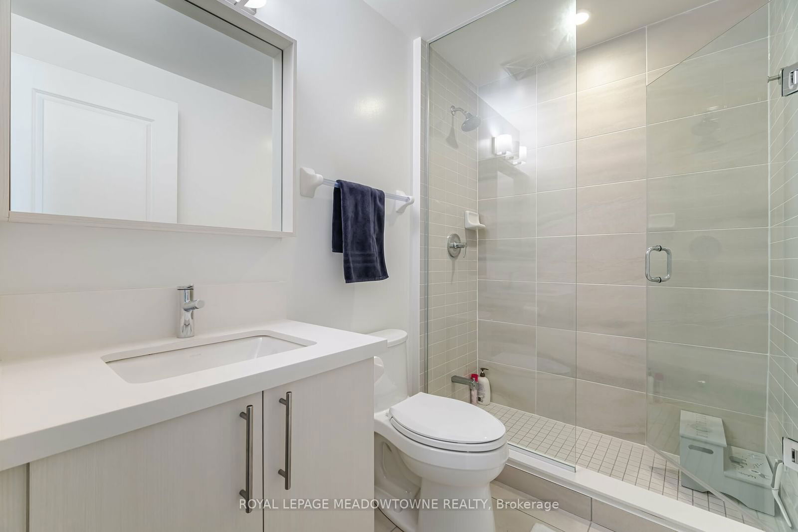 4677 Glen Erin Dr, unit PH1 for sale - image #19