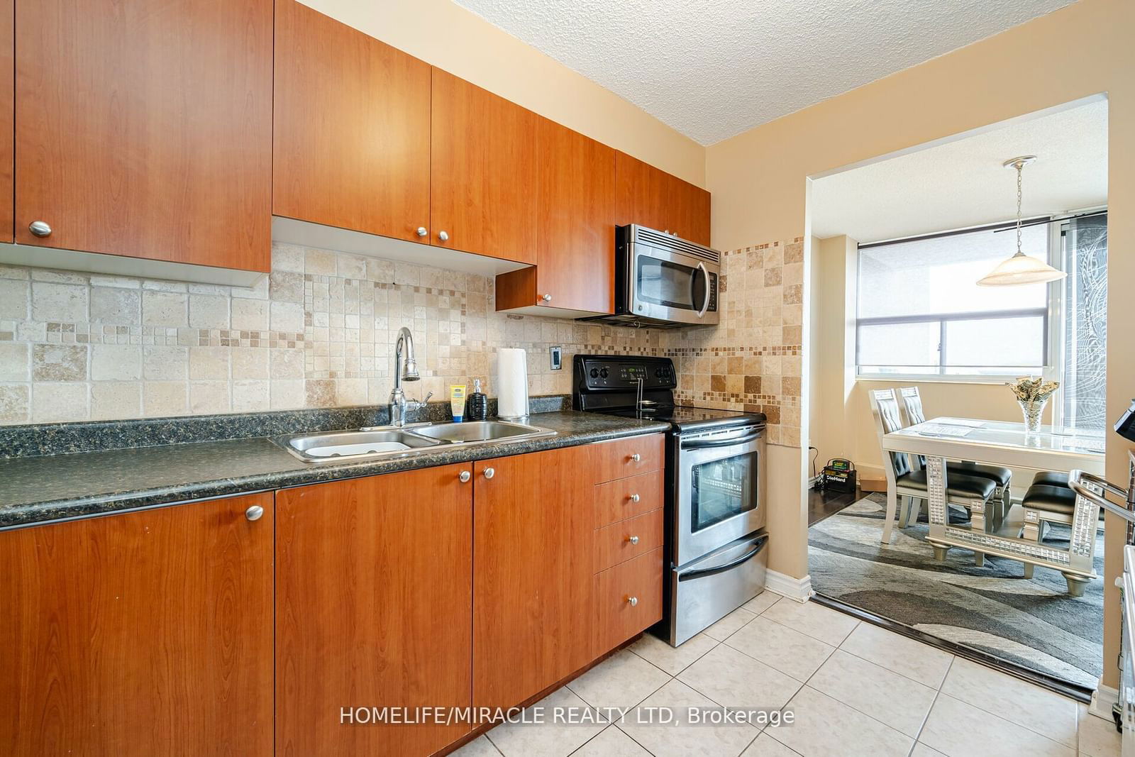 3501 Glen Erin Dr, unit 605 for sale - image #14