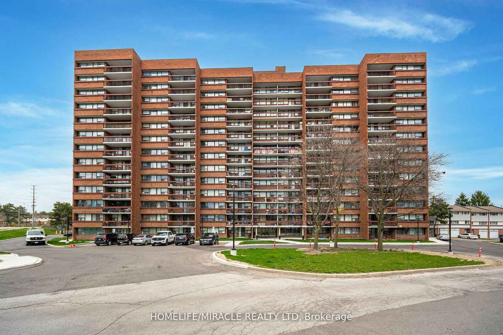 3501 Glen Erin Dr, unit 605 for sale - image #33