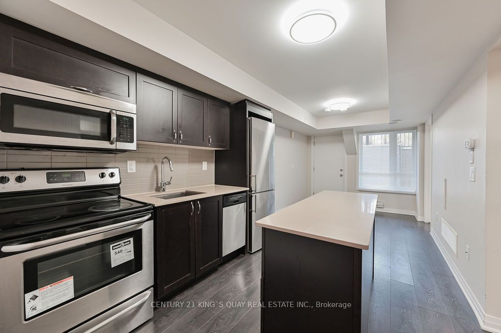 185 William Duncan Rd, unit 6 for sale - image #12