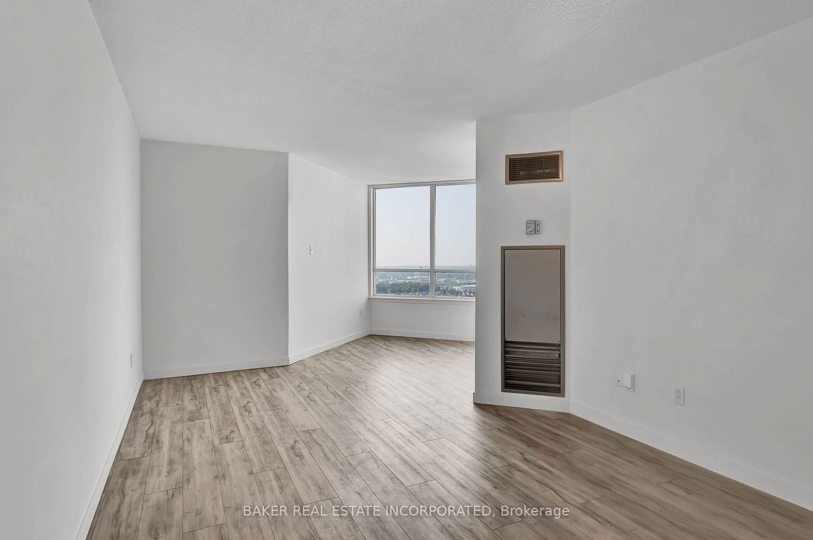 550 Webb Dr, unit 2406 for sale - image #13