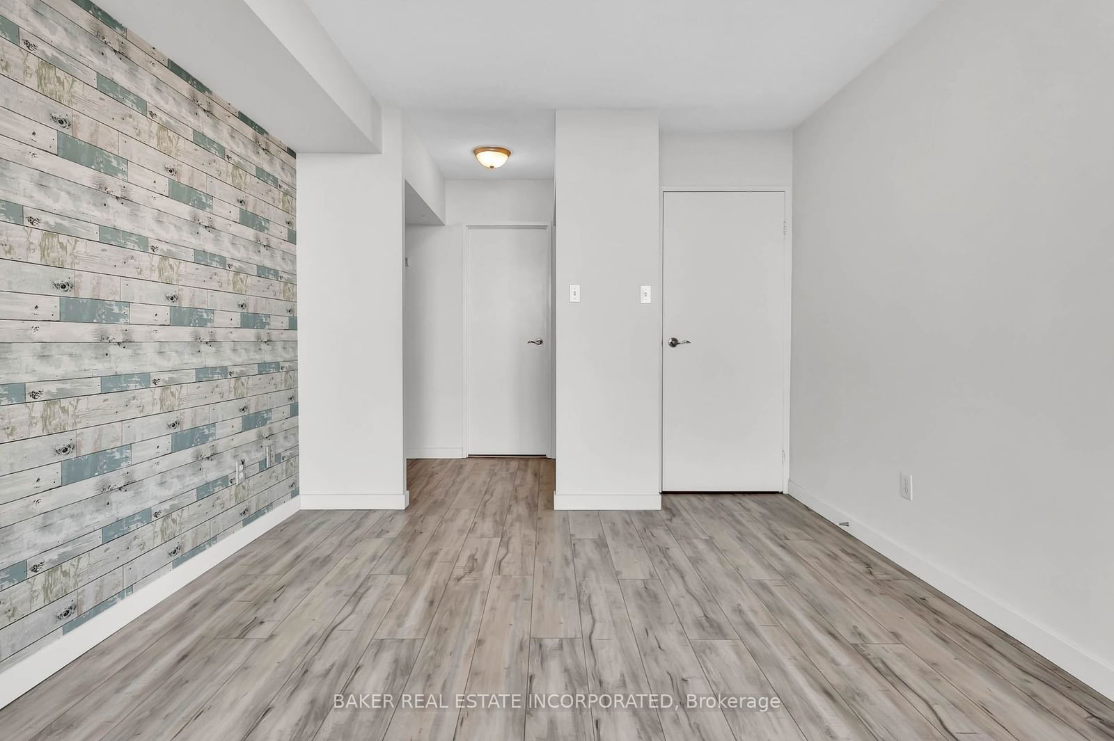 550 Webb Dr, unit 2406 for sale - image #21