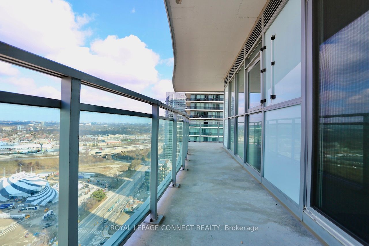 33 Shore Breeze Dr, unit 2504 for sale