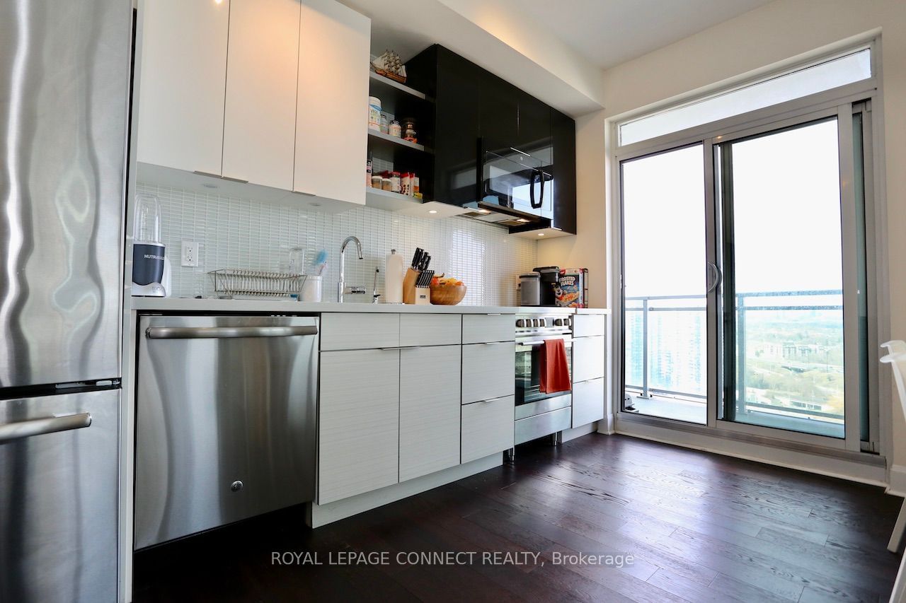 33 Shore Breeze Dr, unit 2504 for sale - image #8