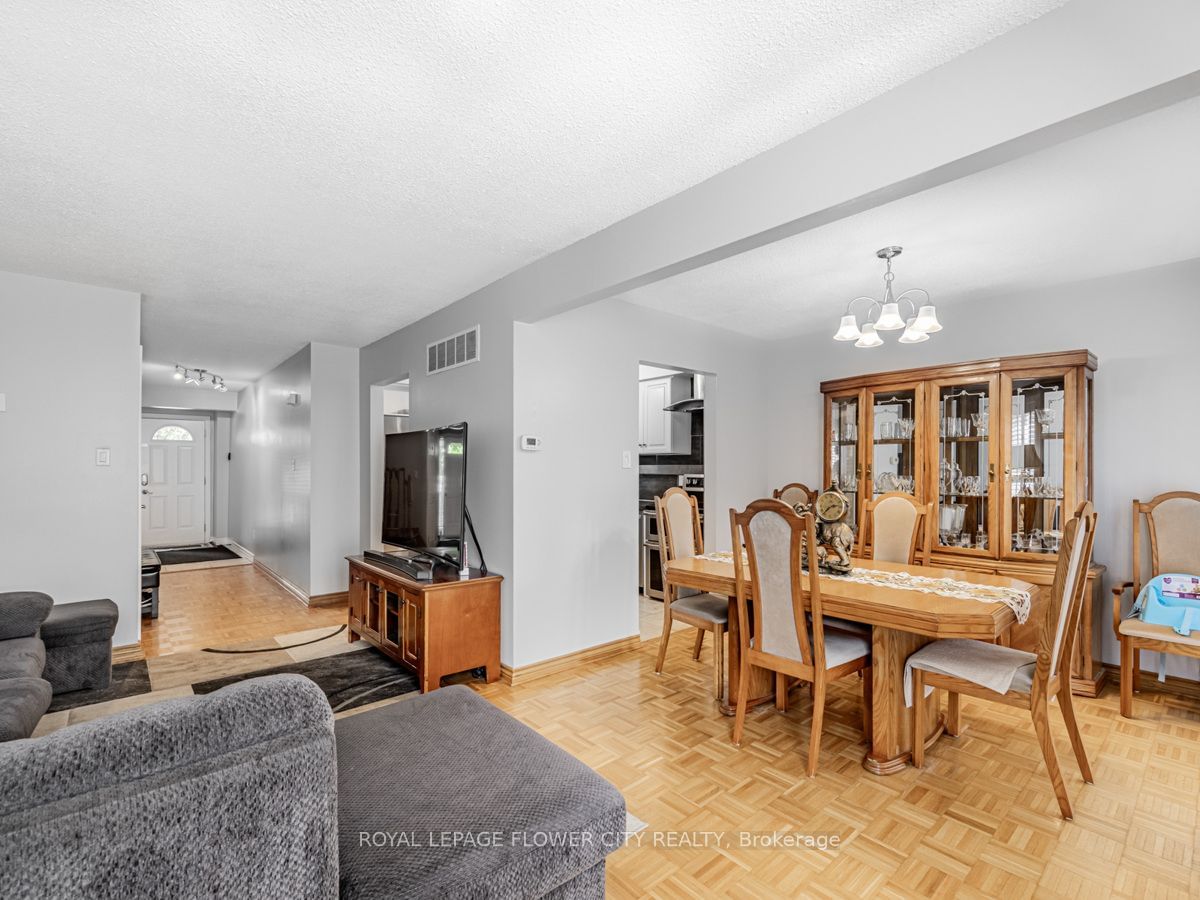 750 Burnhamthorpe Rd E, unit 31 for sale - image #8