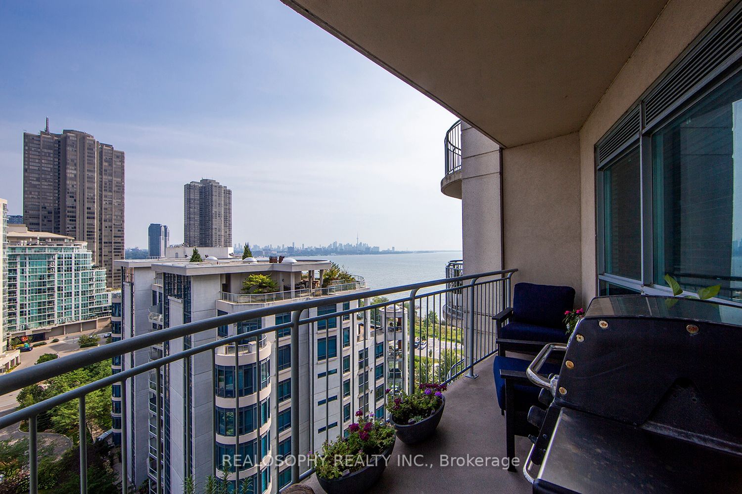 2111 Lake Shore Blvd W, unit 1618 for sale - image #6