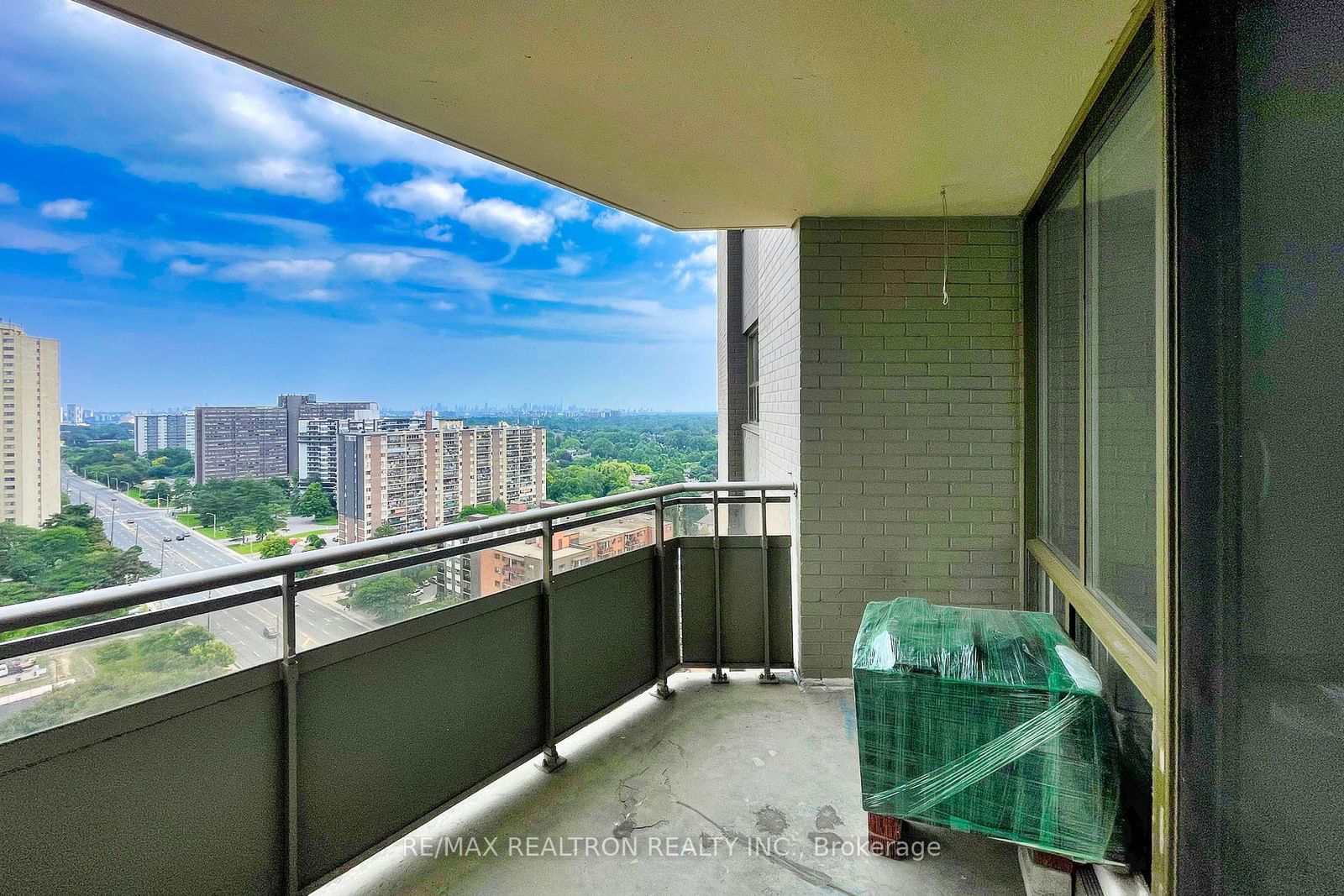 380 Dixon Rd, unit 1805 for sale - image #24