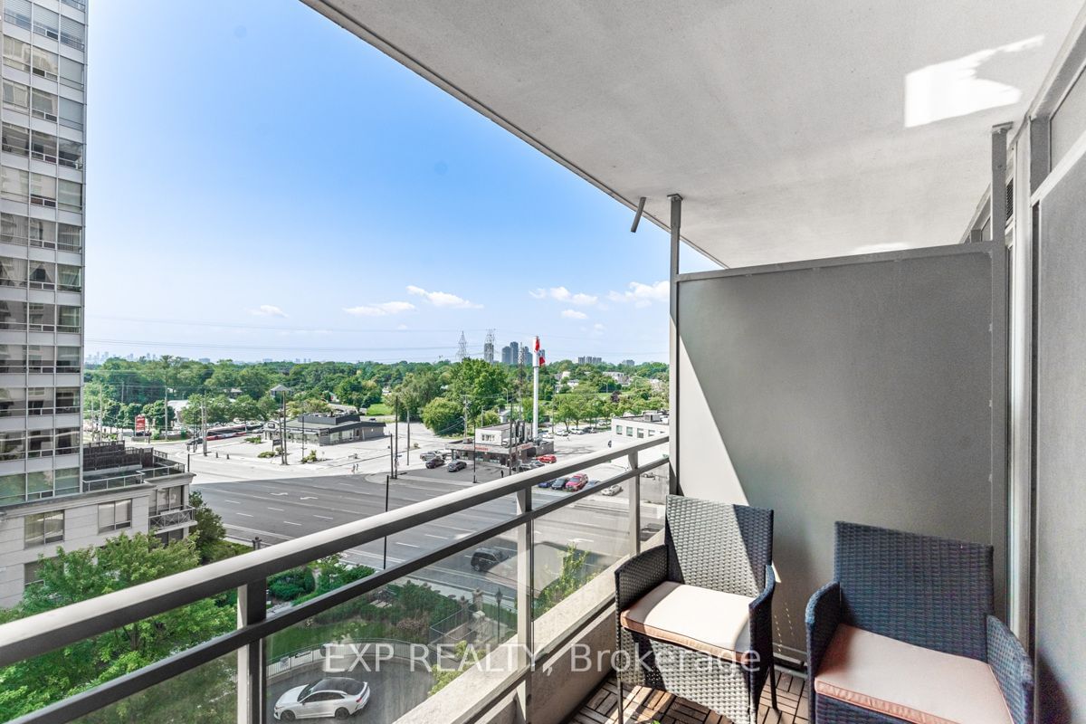 5229 Dundas St W, unit 701 for sale