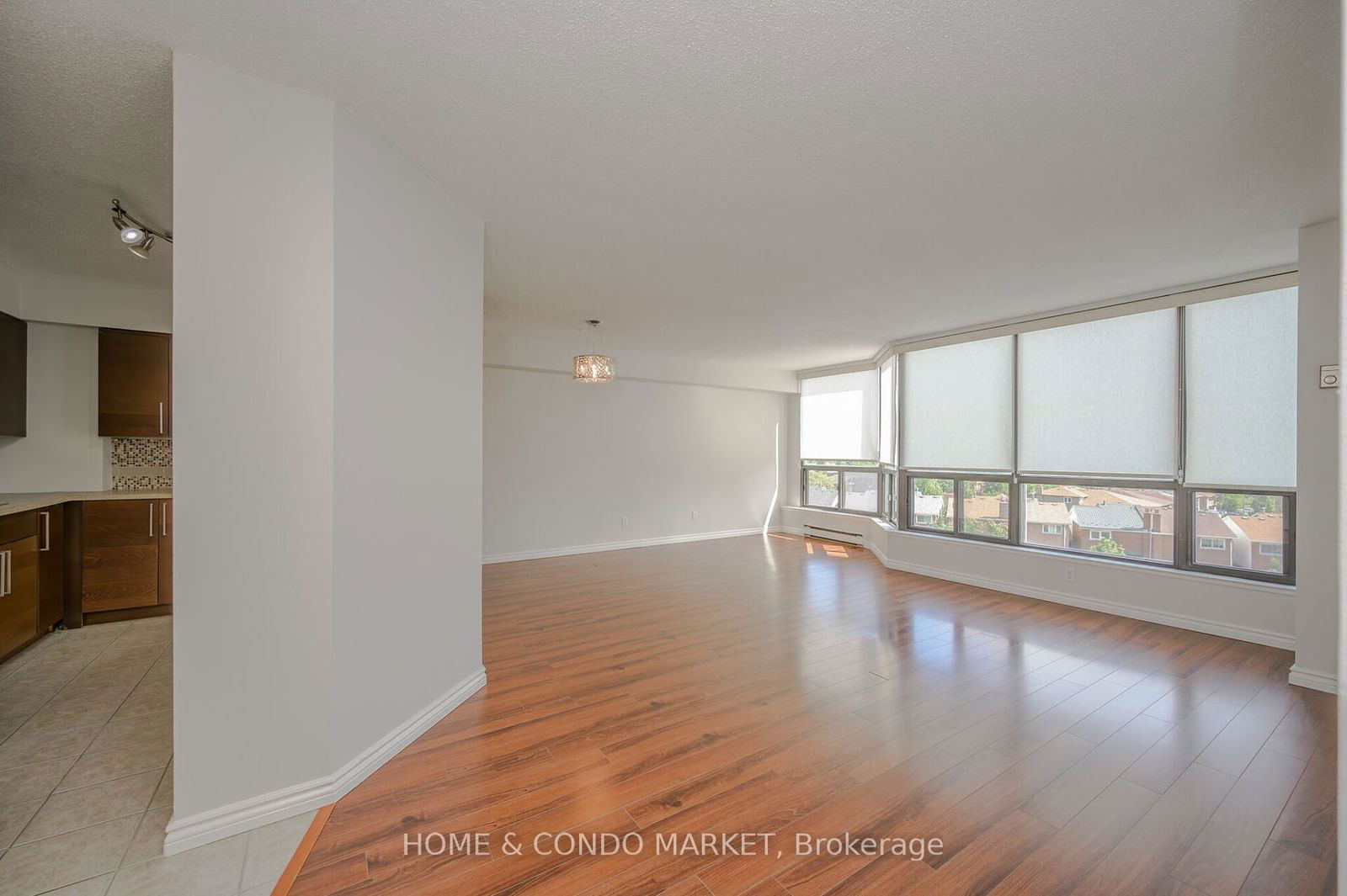 200 Robert Speck Pkwy, unit 604 for sale - image #14