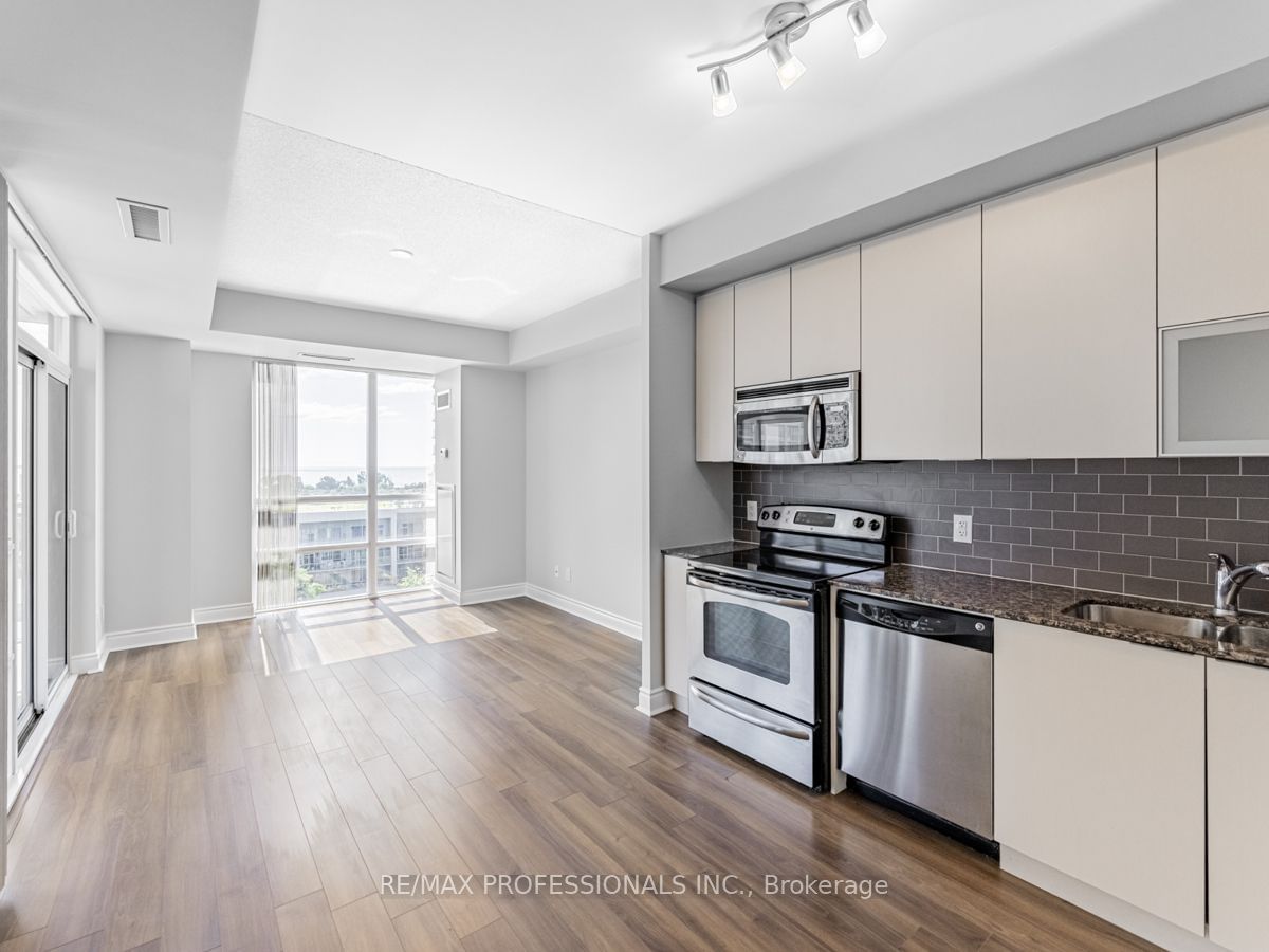 16 Brookers Lane, unit 710 for sale - image #12