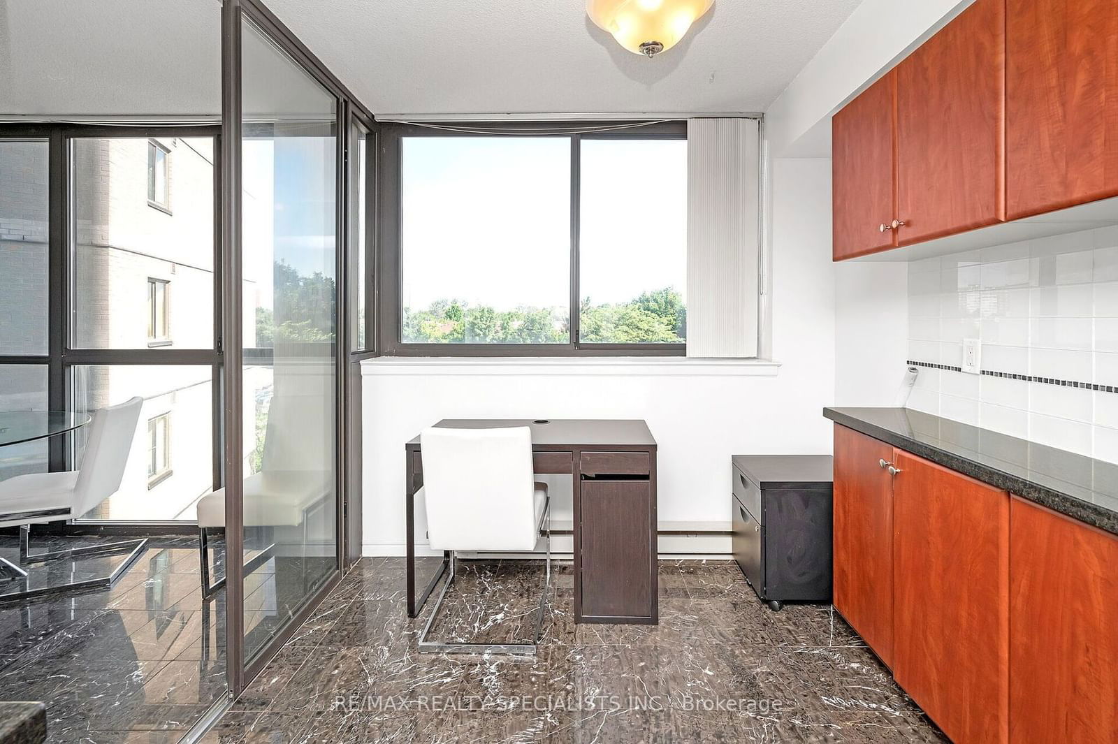 4235 Sherwoodtowne Blvd, unit 402 for sale - image #19