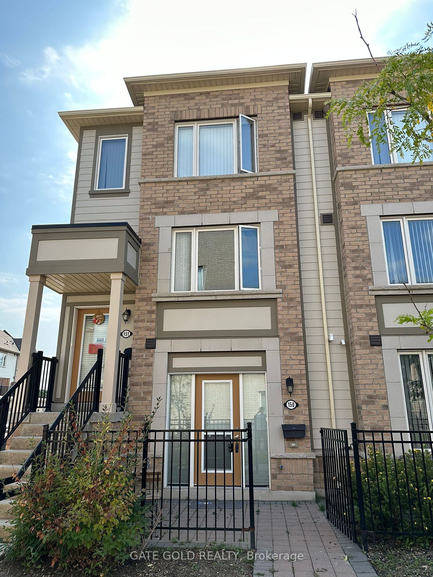 Beckenrose Court Townhomes, Brampton, Toronto