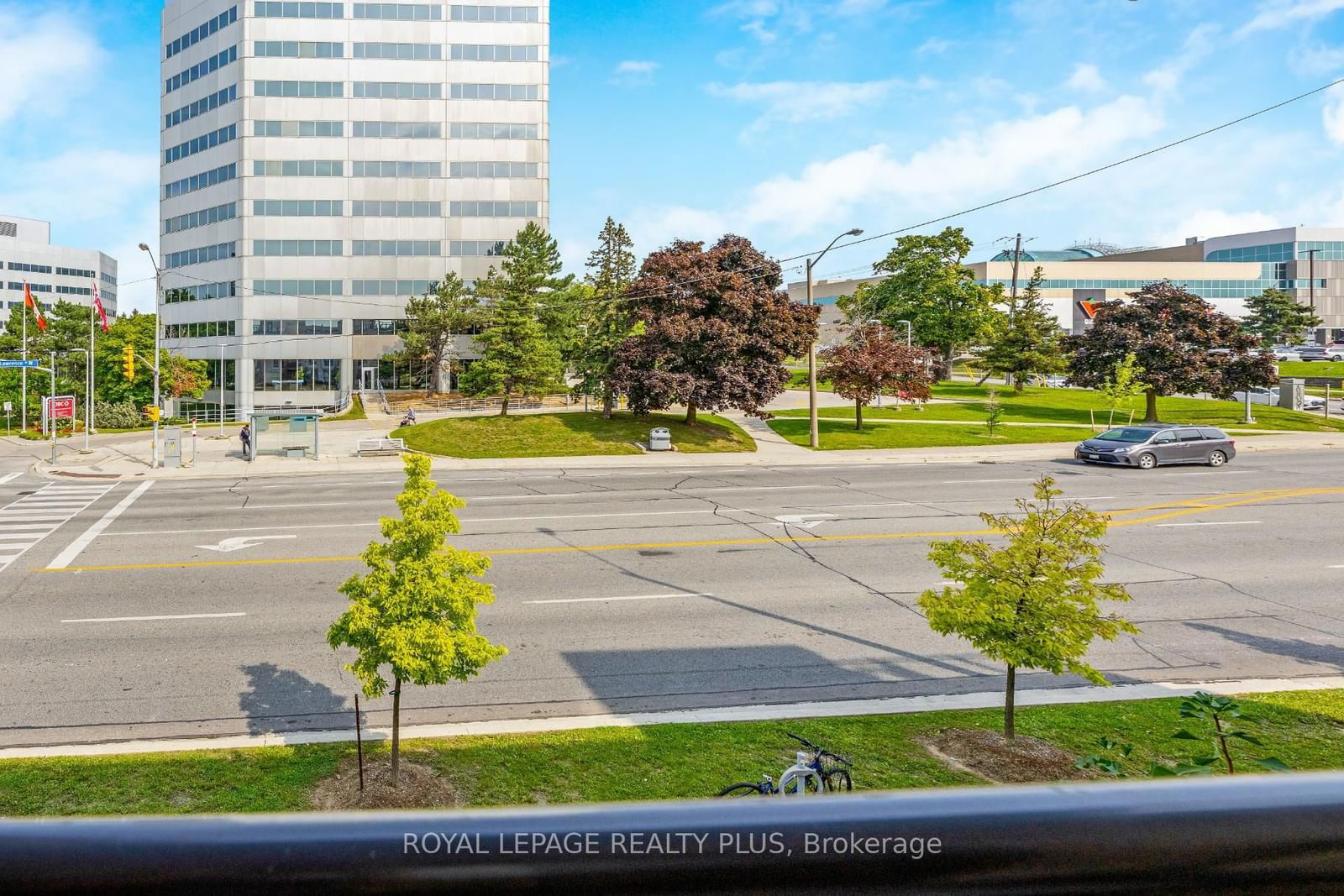 Midtowns On The Subway, North York, Toronto