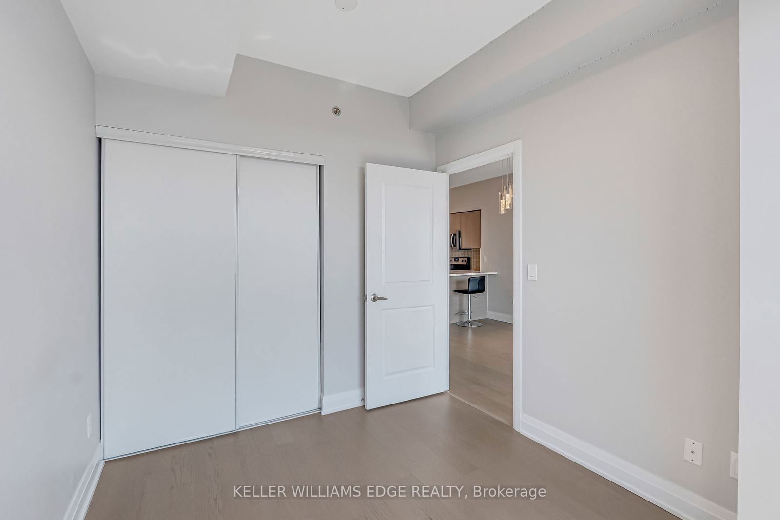 55 Speers Rd, unit 1106 for sale - image #22