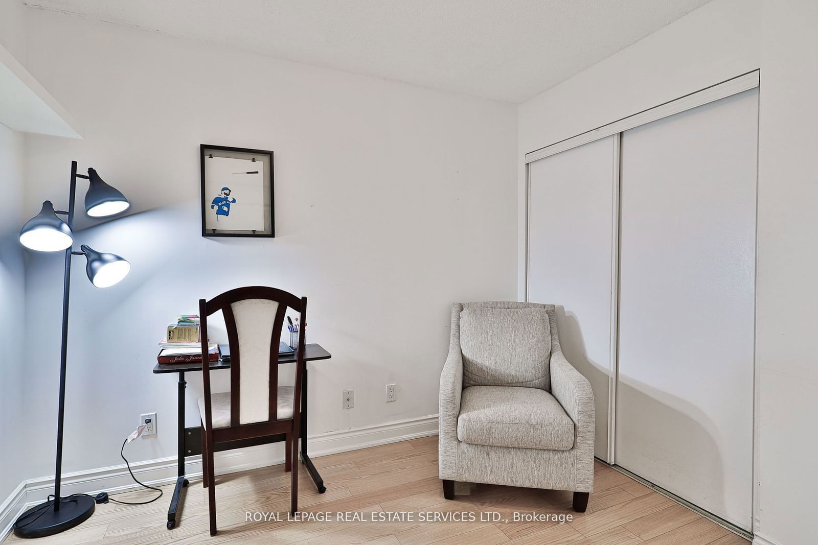 2261 Lake Shore Blvd W, unit 720 for sale - image #4