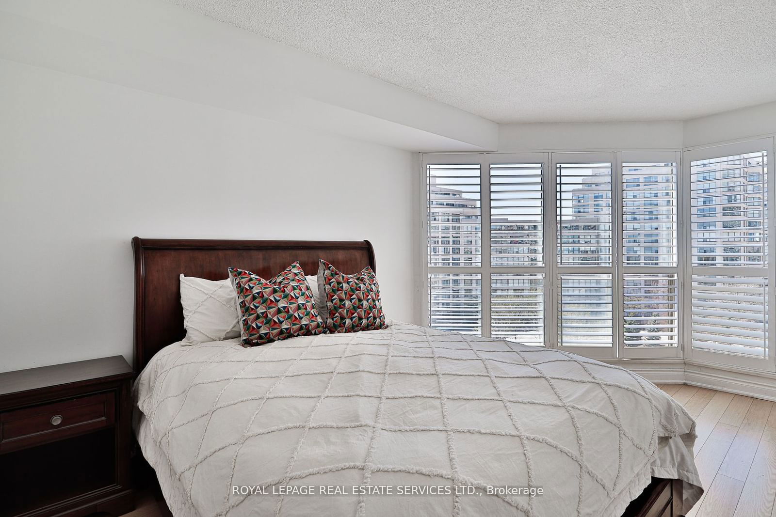 2261 Lake Shore Blvd W, unit 720 for sale - image #7