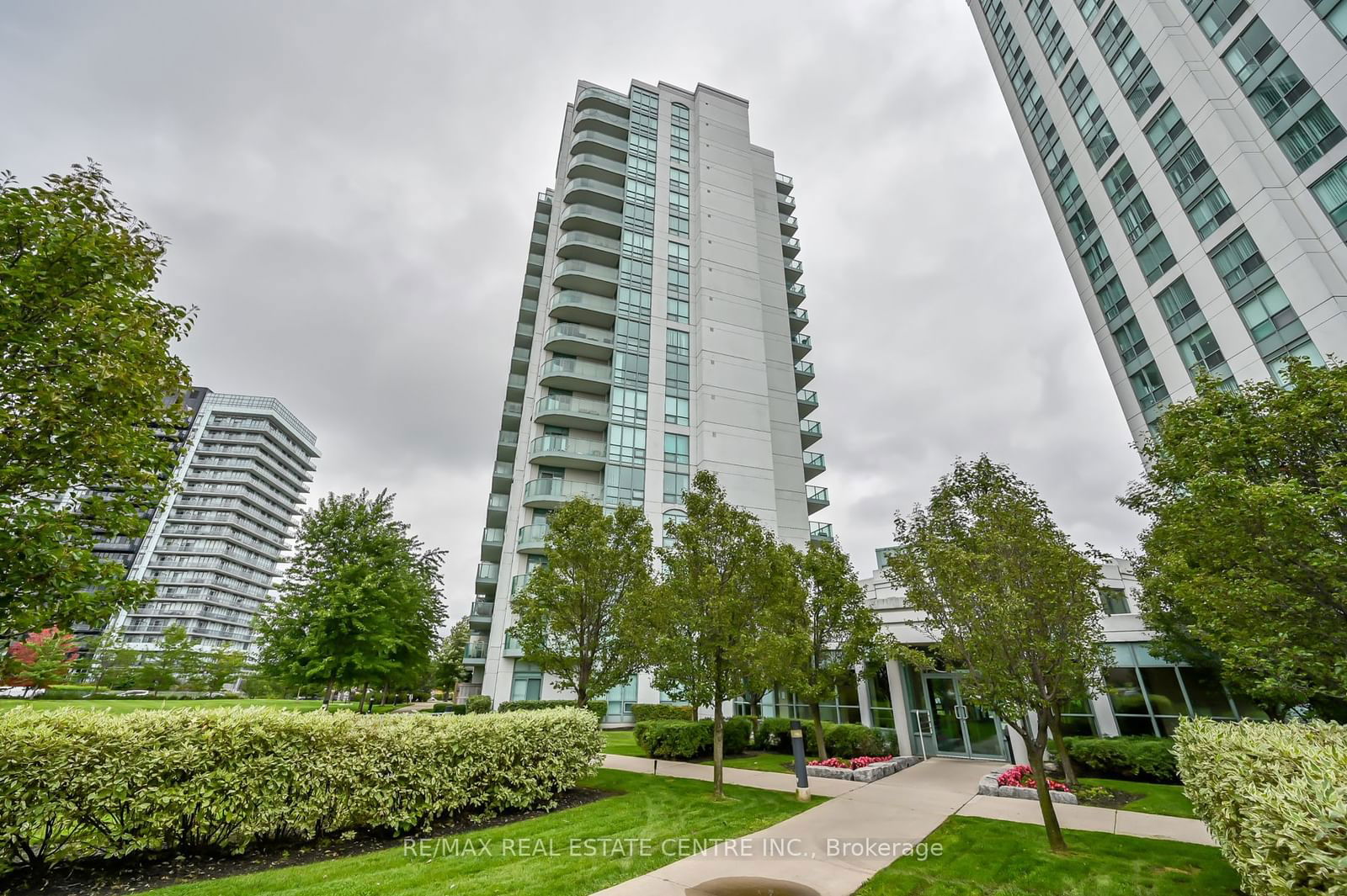 4900 Glen Erin Dr, unit 1611 for rent - image #35